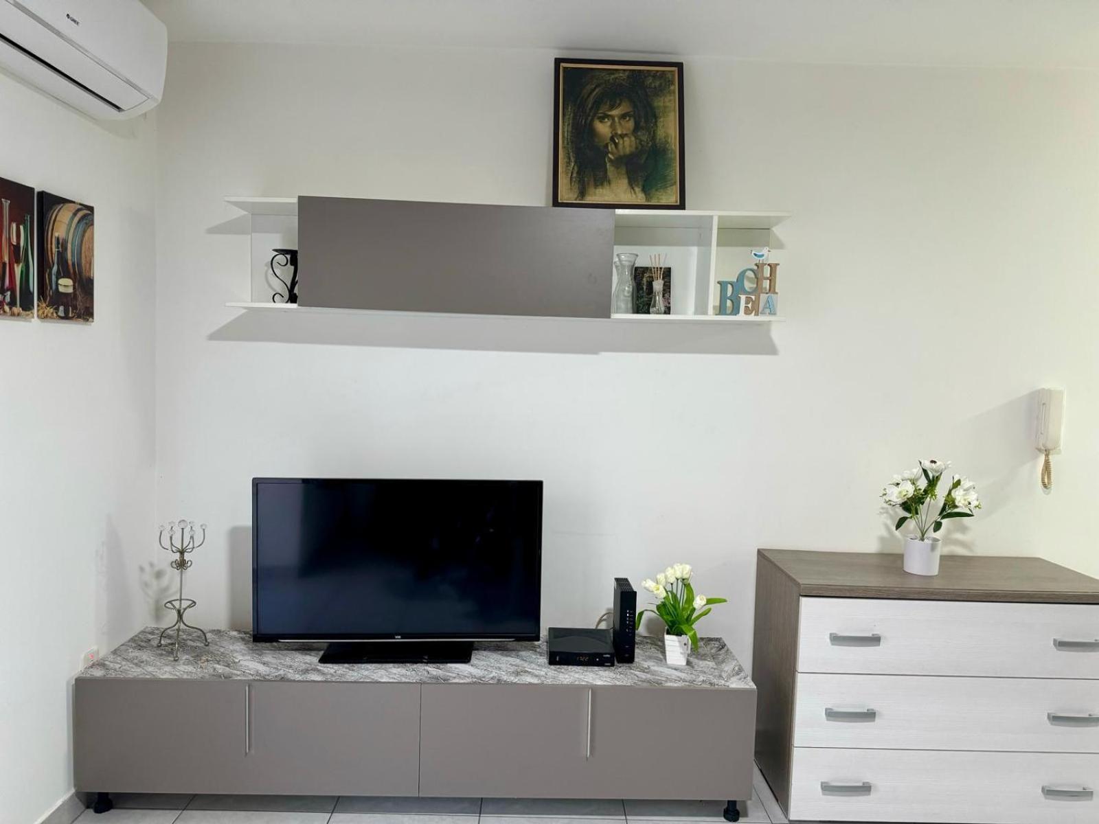 Cozy Bugibba Two Bedroom Apartment