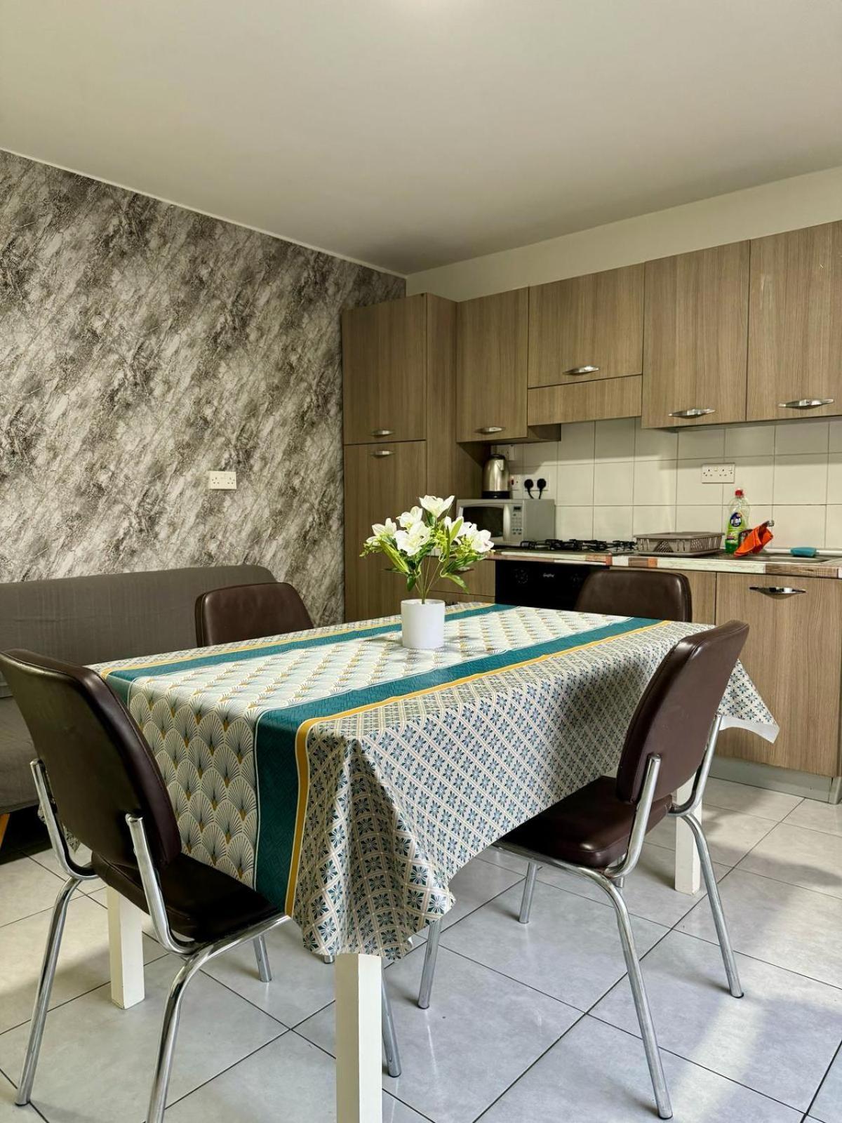 Cozy Bugibba Two Bedroom * St. Paul's Bay